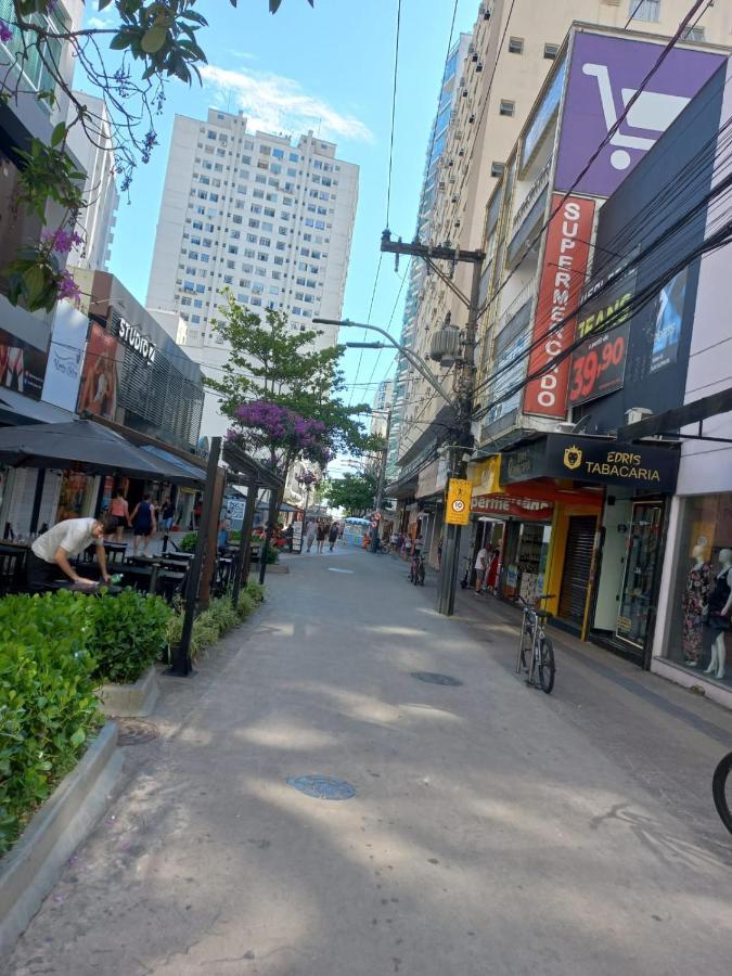 Calcadao Praia Central Balneario Camboriu Bagian luar foto